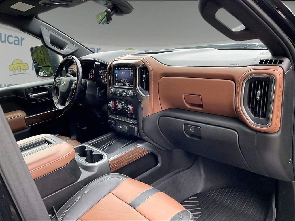 Used 2022 Chevrolet Silverado 2500 High Country w/ Technology Package AWD/4WD image 14