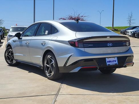 New 2026 Hyundai Sonata SEL FWD image 3