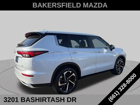 Used 2024 Mitsubishi Outlander SE AWD/4WD image 5