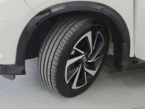 Used 2020 Honda HR-V Sport image 31