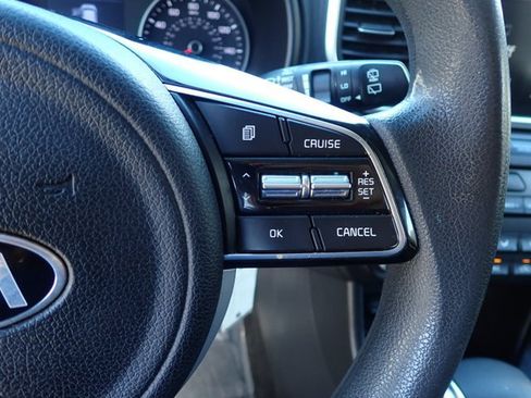 Used 2022 Kia Sportage LX AWD/4WD image 14