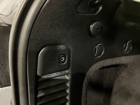 Used 2020 Jeep Grand Cherokee Altitude image 38