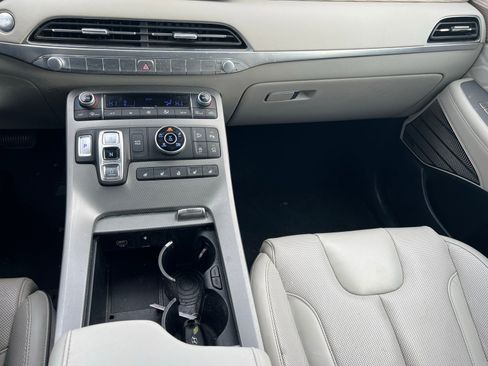 Used 2022 Hyundai Palisade Calligraphy w/ Cargo Package image 39