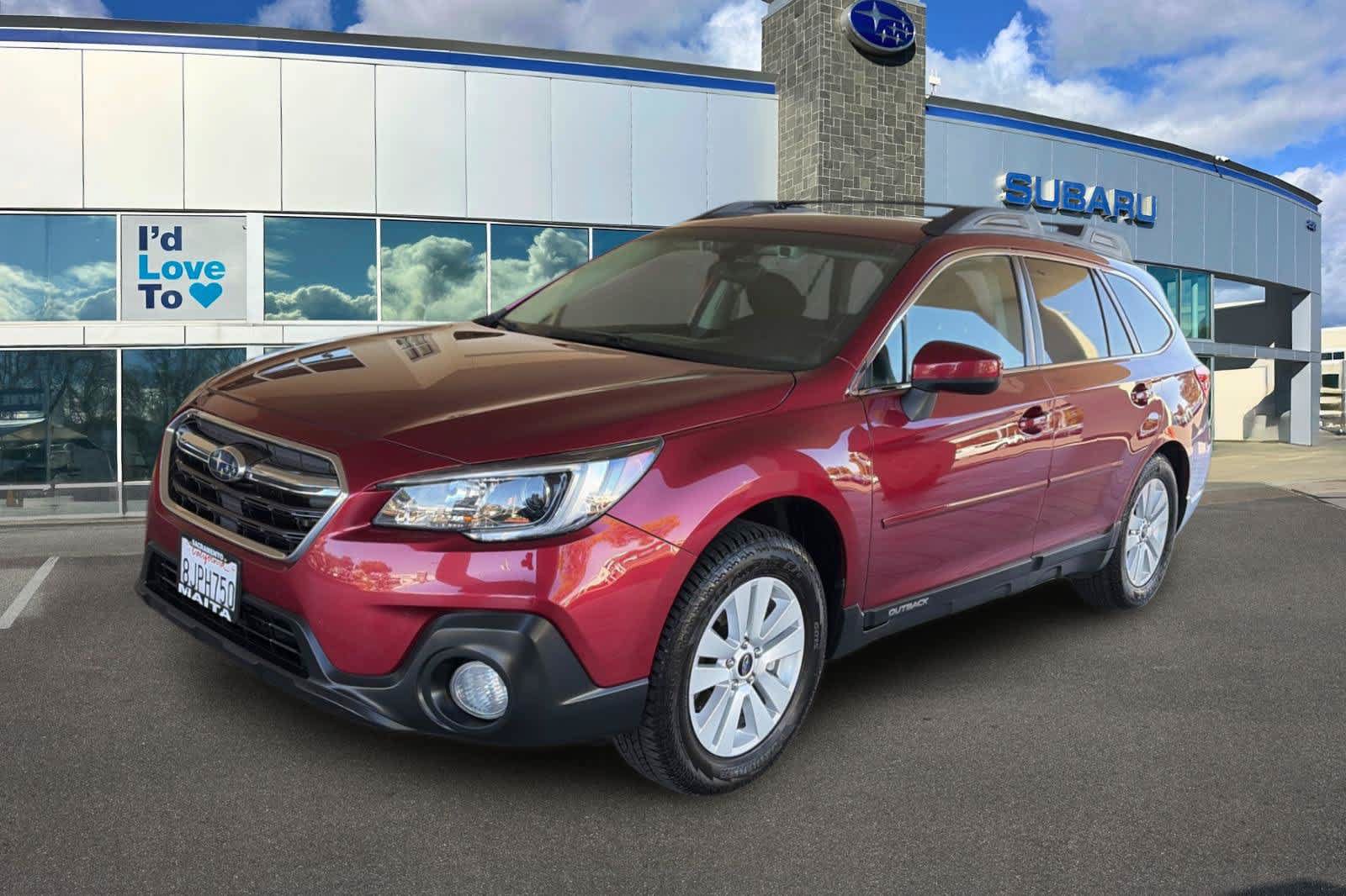 Used 2019 Subaru Outback 2.5i Premium AWD/4WD image 1