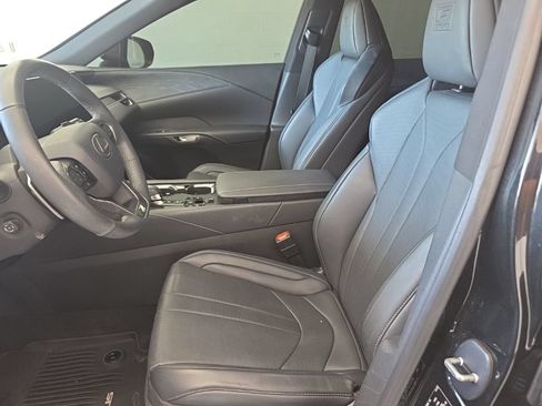 Used 2024 Lexus RX 350 F Sport w/ Convenience Package AWD/4WD image 32