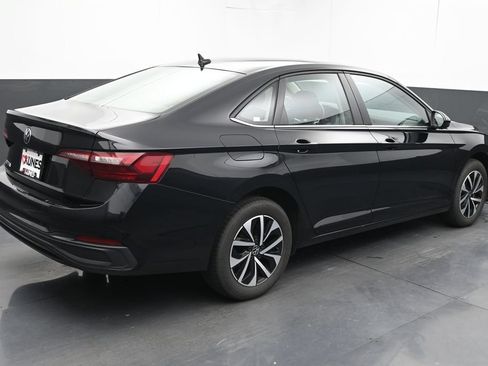 Used 2024 Volkswagen Jetta S FWD image 12