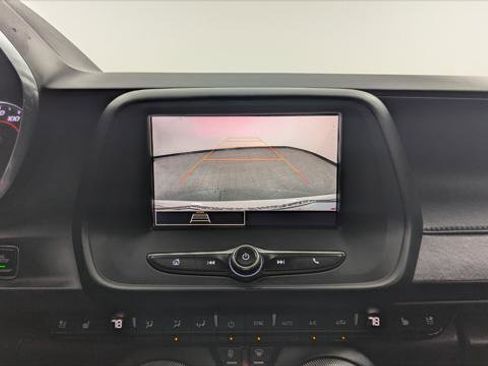 Used 2021 Chevrolet Camaro LT w/ RS Package image 31