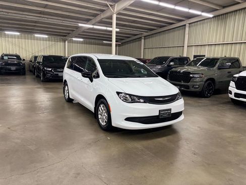 New 2026 Chrysler Voyager LX image 2