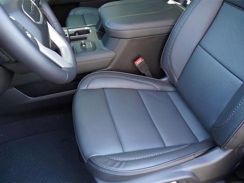 New 2026 GMC Sierra 1500 Denali image 8