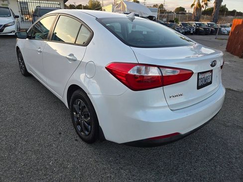 Used 2014 Kia Forte LX FWD image 17