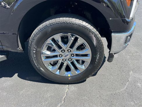 New 2025 Ford F150 Lariat w/ Equipment Group 501A Mid image 11