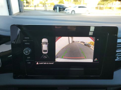 Used 2025 Volkswagen Jetta S image 10