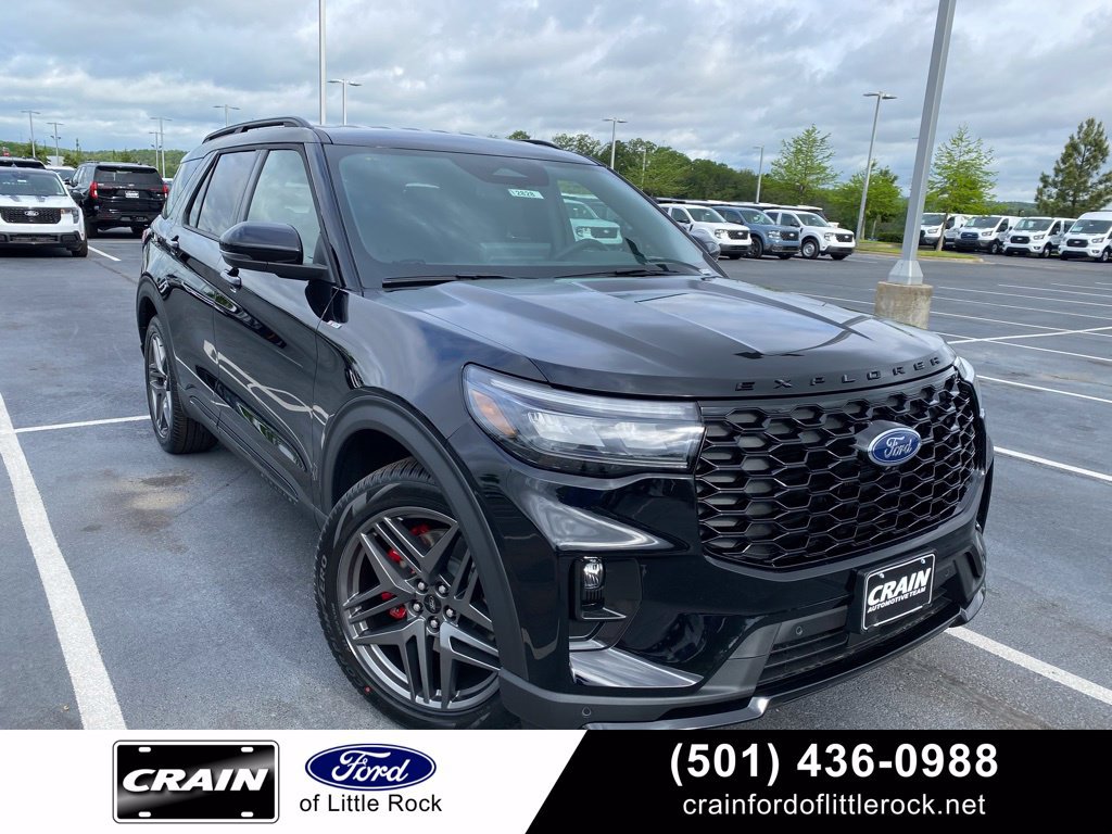 New 2026 Ford Explorer ST-Line w/ ST-Line Street Pack RWD image 1