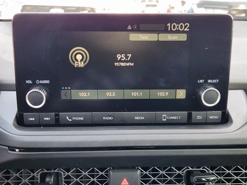 Used 2023 Honda Accord LX image 11