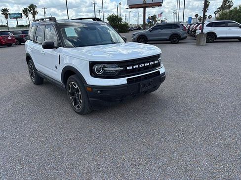 Used 2023 Ford Bronco Sport Outer Banks w/ Tech Package AWD/4WD image 1