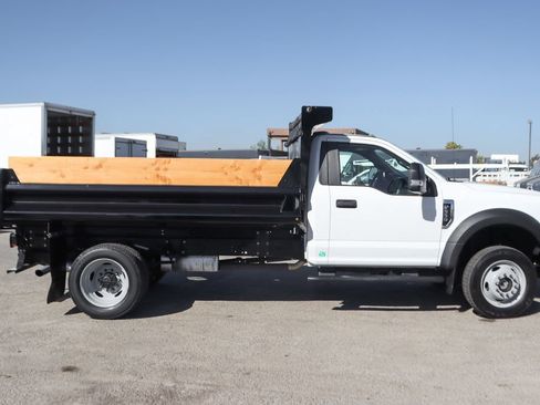 Used 2020 Ford F550 4x4 Regular Cab Super Duty image 17