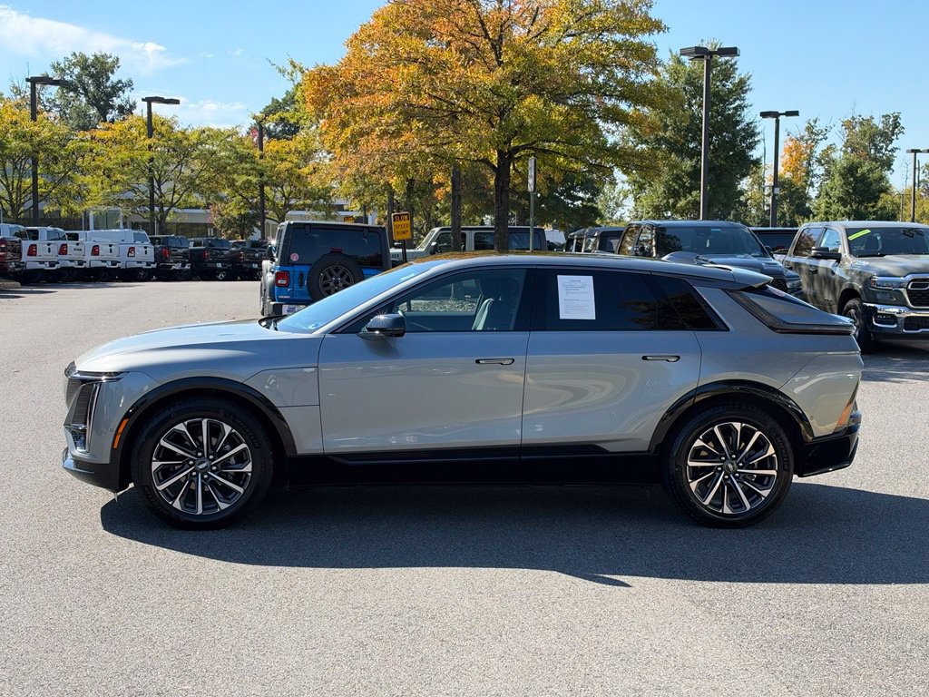 Used 2024 Cadillac Lyriq Sport w/ LPO, Floor Liner Package AWD/4WD image 12