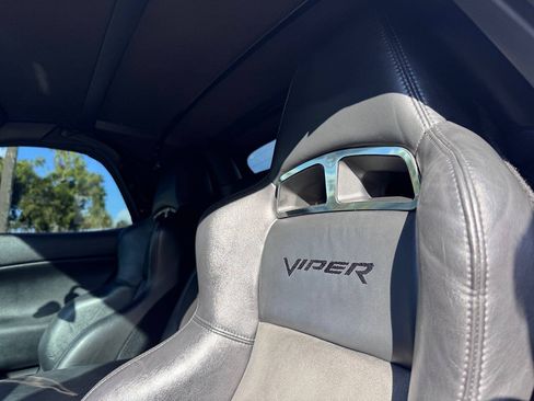 Used 2003 Dodge Viper SRT-10 RWD image 76