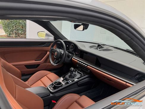 Used 2024 Porsche 911 GT3 RWD image 28