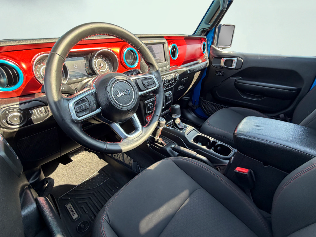 Used 2021 Jeep Wrangler Unlimited Rubicon AWD/4WD image 30