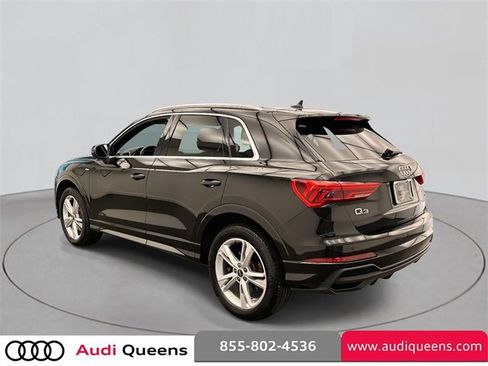 Certified 2023 Audi Q3 2.0T Premium w/ Convenience Package image 4