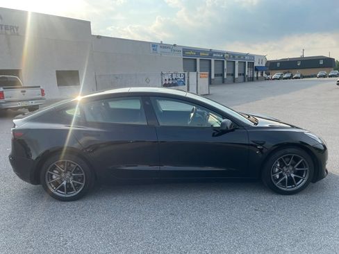 Used 2021 Tesla Model 3 Standard Range Plus RWD image 8