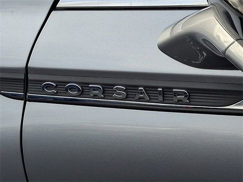 Used 2021 Lincoln Corsair w/ Equipment Group 101A image 30