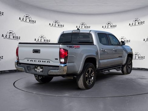Used 2019 Toyota Tacoma TRD Sport AWD/4WD image 6
