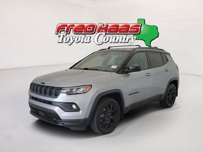 Used 2024 Jeep Compass Latitude w/ Convenience Group
