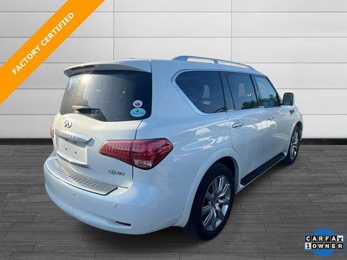 Used 2014 INFINITI QX80 4WD w/ Deluxe Touring Package image 2