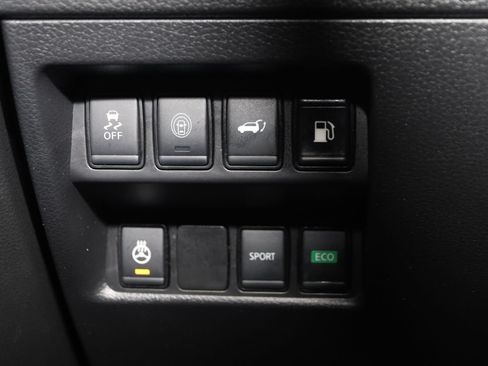 Used 2018 Nissan Rogue SL FWD image 10