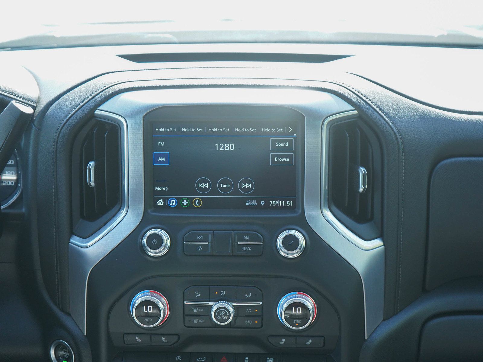 Used 2020 GMC Sierra 1500 Elevation AWD/4WD image 15
