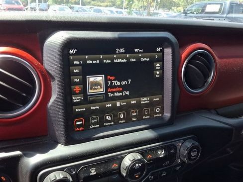 Used 2020 Jeep Gladiator Rubicon AWD/4WD image 14