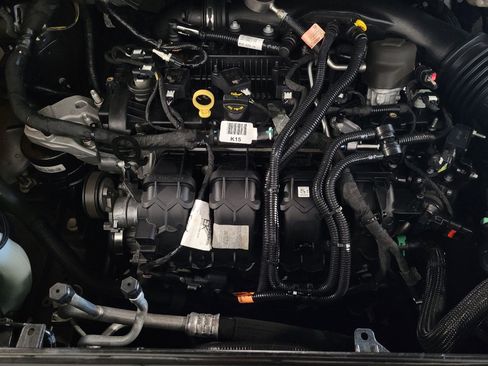 Used 2021 Ford Edge SEL w/ Convenience Package image 30