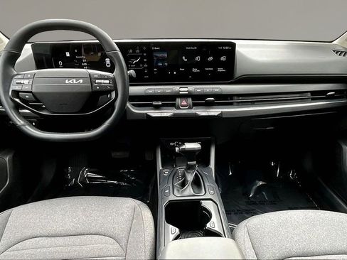 Certified 2025 Kia K4 EX FWD image 7