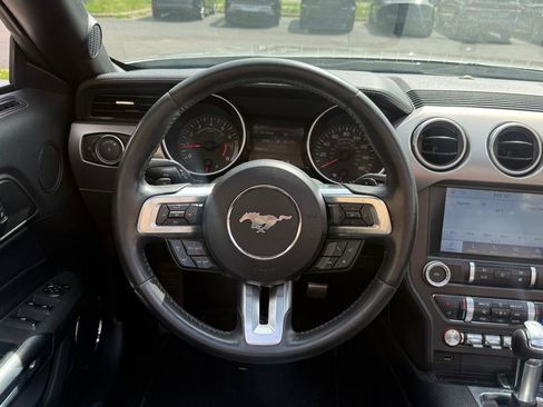 Used 2020 Ford Mustang Premium RWD image 13