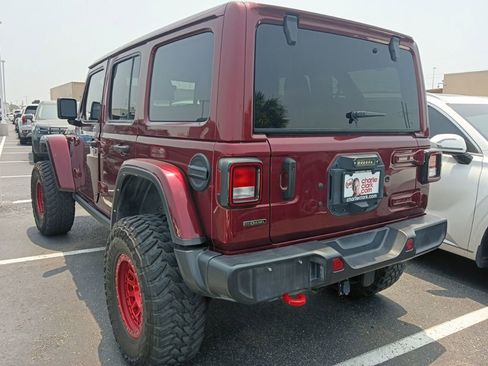 Used 2022 Jeep Wrangler Unlimited Rubicon w/ Cold Weather Group AWD/4WD image 4