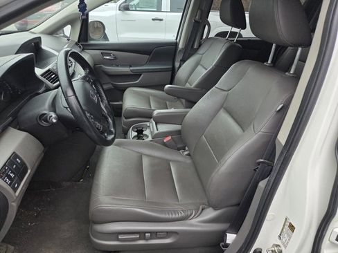 Used 2017 Honda Odyssey EX-L image 9