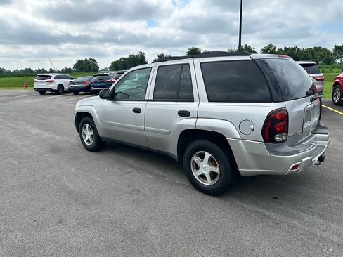 Used 2006 Chevrolet TrailBlazer LS w/ LS Preferred Equipment Group AWD/4WD image 5