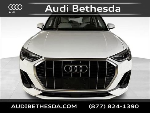 Used 2020 Audi Q3 2.0T Premium Plus image 2