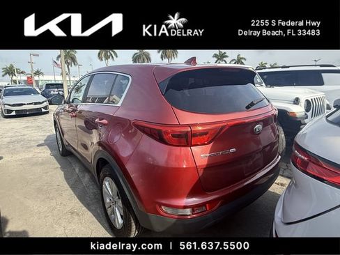 Used 2017 Kia Sportage LX FWD image 3