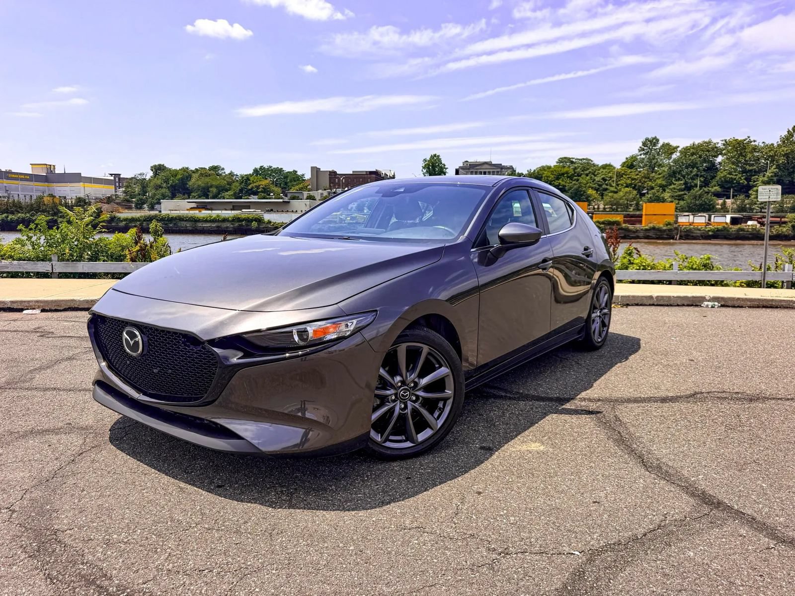 Used 2023 MAZDA MAZDA3 s FWD image 2