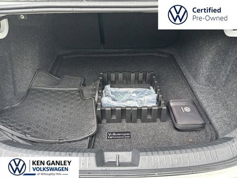 Used 2025 Volkswagen Jetta Sport FWD image 20