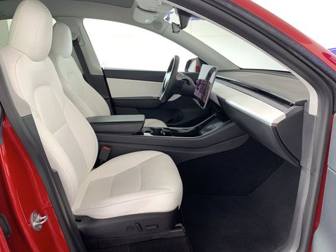 Used 2020 Tesla Model Y Long Range AWD/4WD image 39