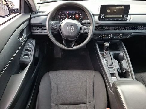 Used 2023 Honda Accord LX image 11
