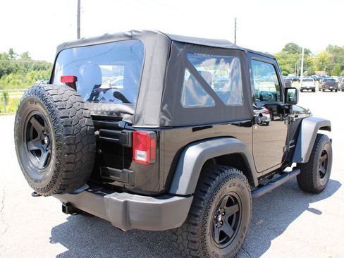 Used 2015 Jeep Wrangler Sport AWD/4WD image 13