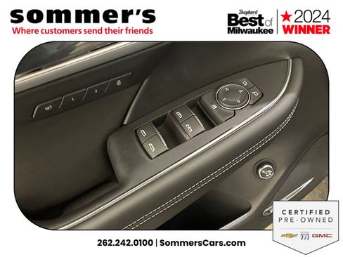 Certified 2025 Buick Envision Avenir image 12