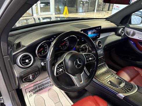 Used 2021 Mercedes-Benz GLC 300 4MATIC w/ AMG Line image 33