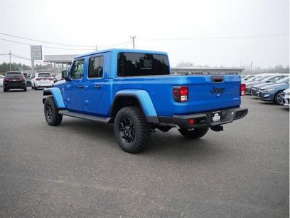New 2025 Jeep Gladiator Sport