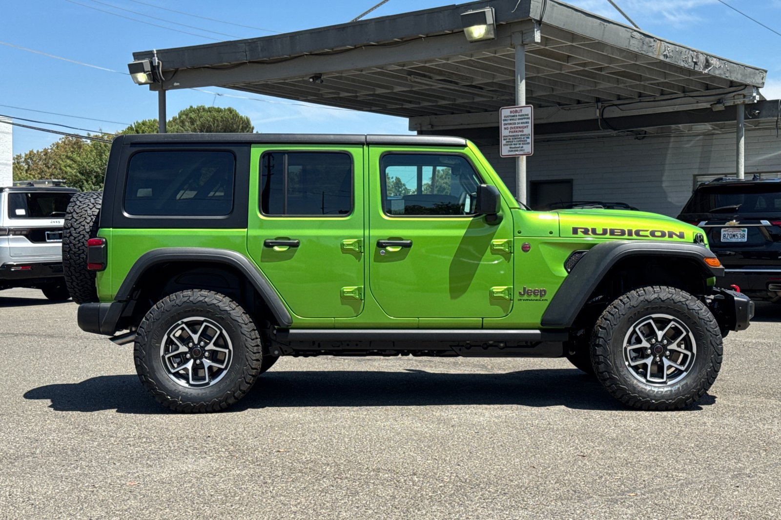 New 2026 Jeep Wrangler Unlimited Rubicon w/ Steel Bumper Group AWD/4WD image 2